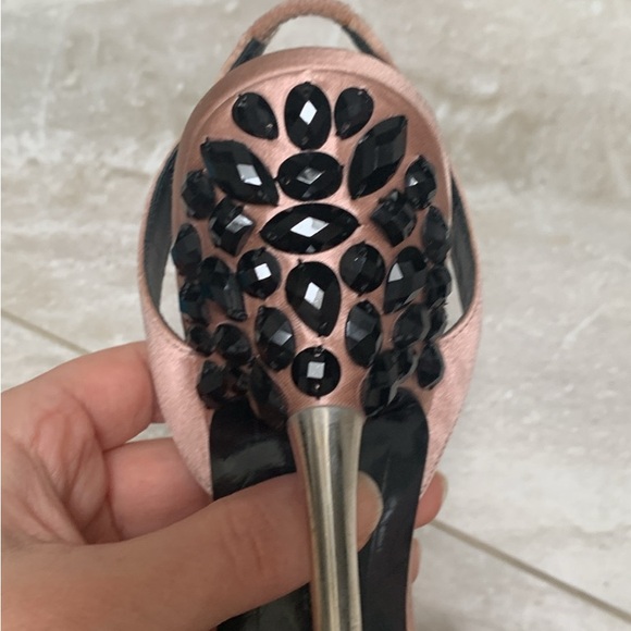 Zara Dusty Pink Sandals with embellishments in the heel, size 38. - Picture 4 of 5